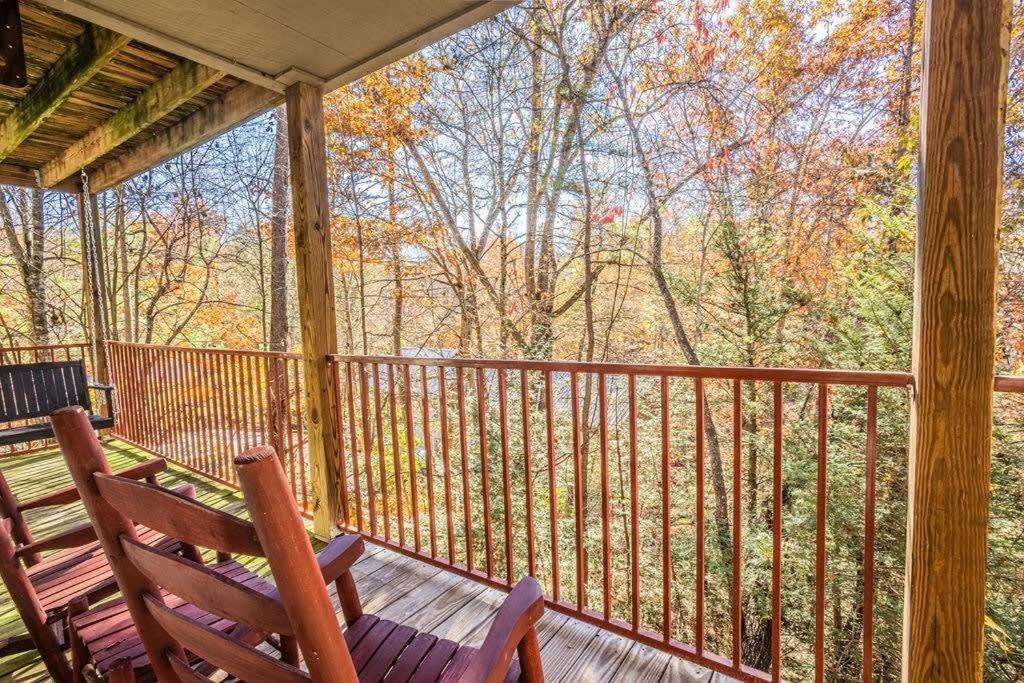 גטלינבורג Sasquatch Lodge E Sleeps 13 מראה חיצוני תמונה