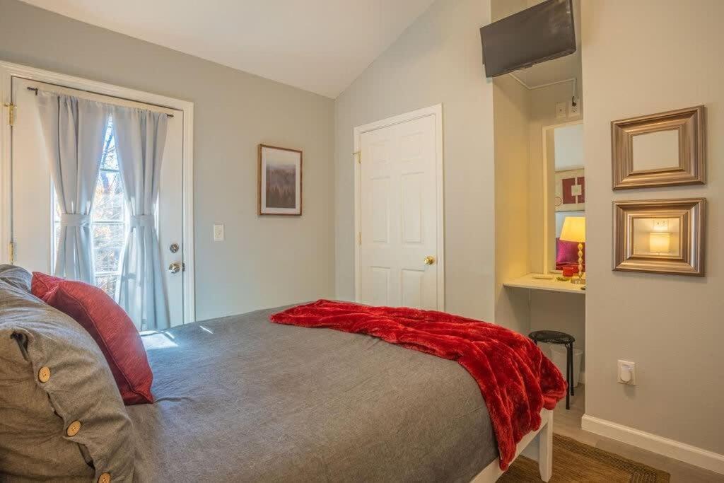 גטלינבורג Sasquatch Lodge E Sleeps 13 מראה חיצוני תמונה