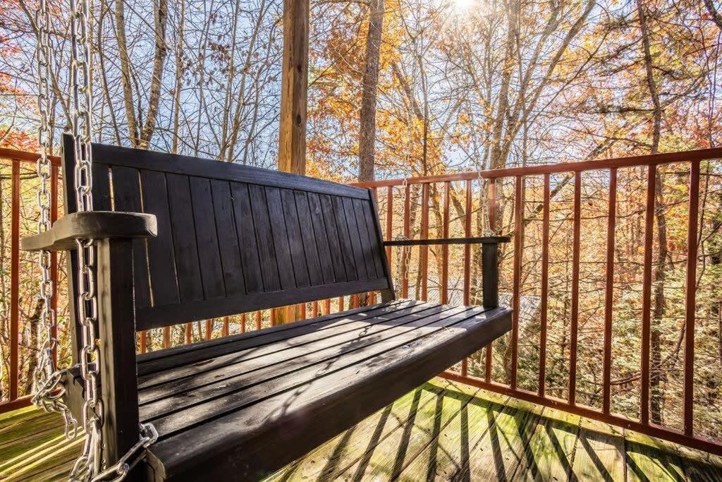 גטלינבורג Sasquatch Lodge E Sleeps 13 מראה חיצוני תמונה